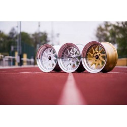 Japan Racing JR26 a taladrar 16"17"18"